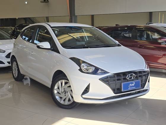 HYUNDAI HB20 1.0 12V FLEX EVOLUTION MANUAL HYUNDAI HB20 1.0 12V FLEX EVOLUTION MANUAL
